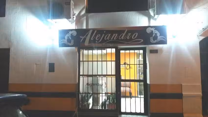 ALEJANDRO ESTILISTA &ndash; PELUQUERIA