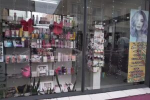 Antonela lambies peluquer&iacute;a femenina