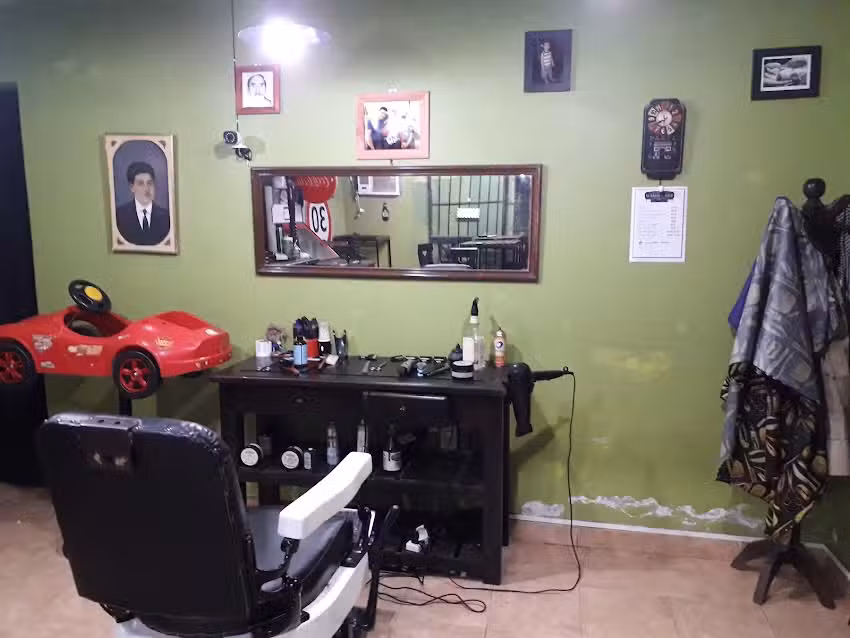 AS BARBER SHOP