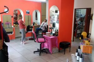 AW Peluquer&iacute;a