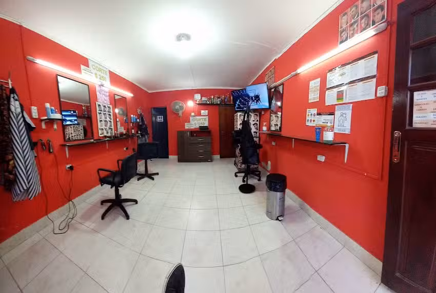 AYALA&rsquo;S BARBERIA