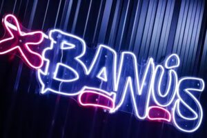 BAN&Uacute;S BARBERS SHOP ️