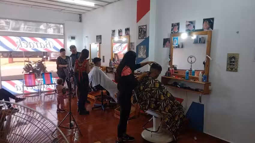 Barack barber&iacute;a