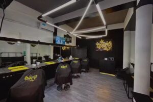 BARBARO’S | Barbería & Amigos