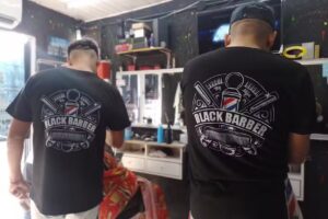 BARBER BLACK