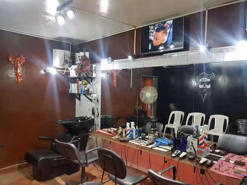 Barber Club