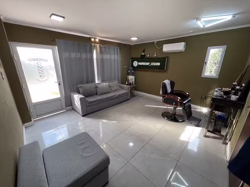 Barber Shop Lescano