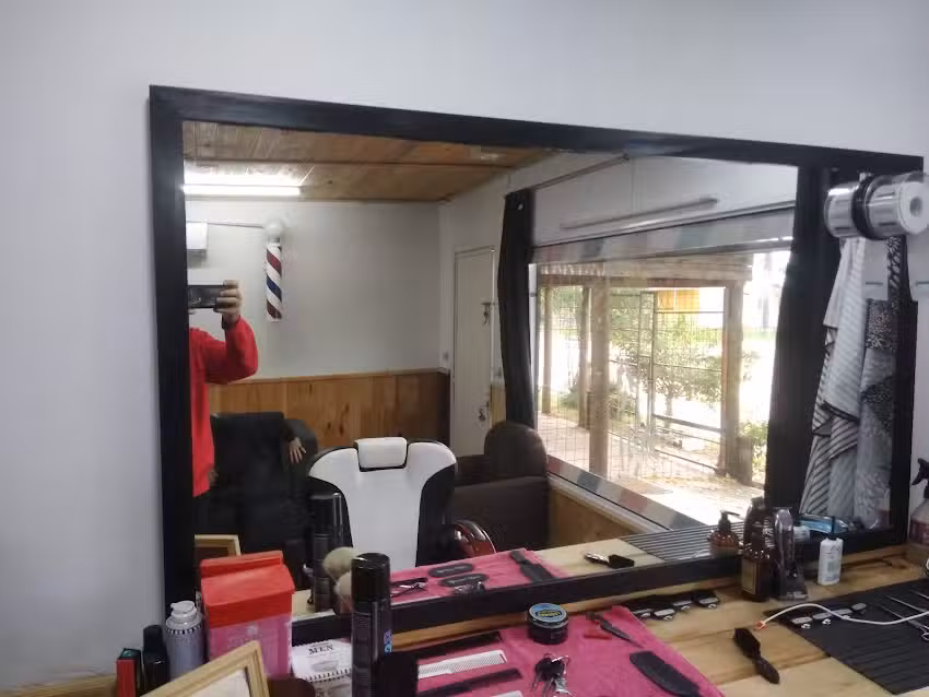 Barber&iacute;a Adrian y Luchy