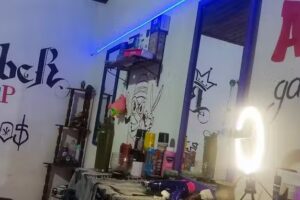 Barber&iacute;a BARDEROS