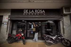 BARBER&Iacute;A DELAROSA GODOY CRUZ