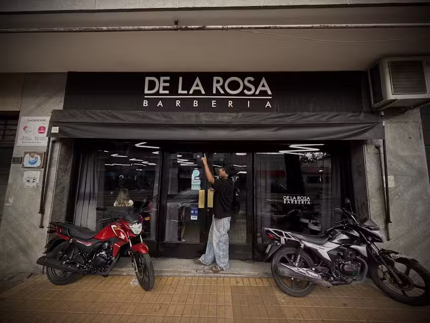 BARBER&Iacute;A DELAROSA GODOY CRUZ