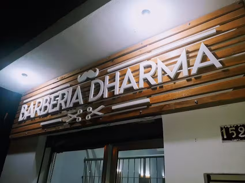 Barber&iacute;a DHARMA