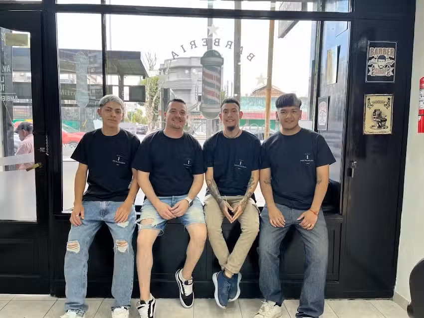 Barber&iacute;a don francisco