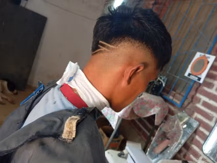 Barber&iacute;a la Guarida💈