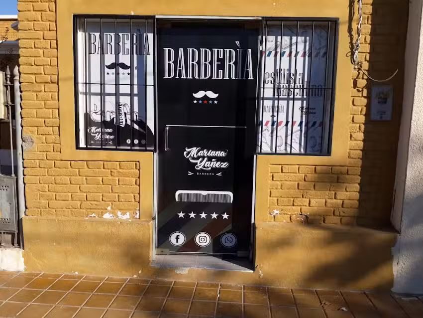 Barberia MARIANA YA&Ntilde;EZ