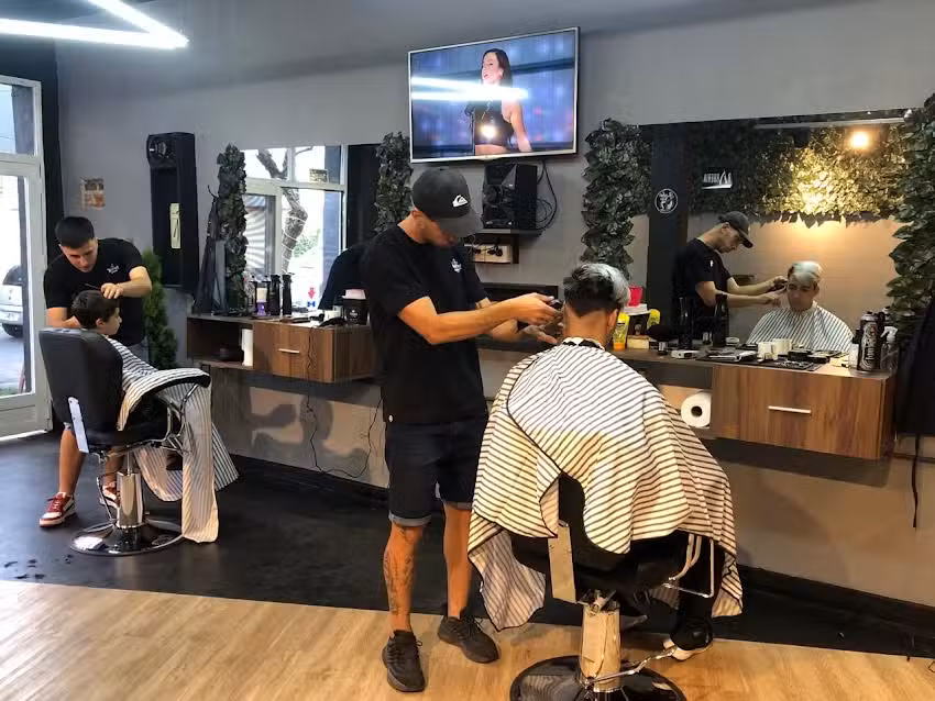 Barber&iacute;a Martinez