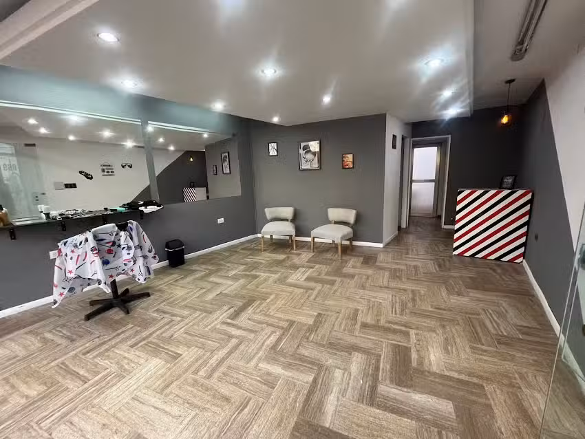 Barber&iacute;a Romero