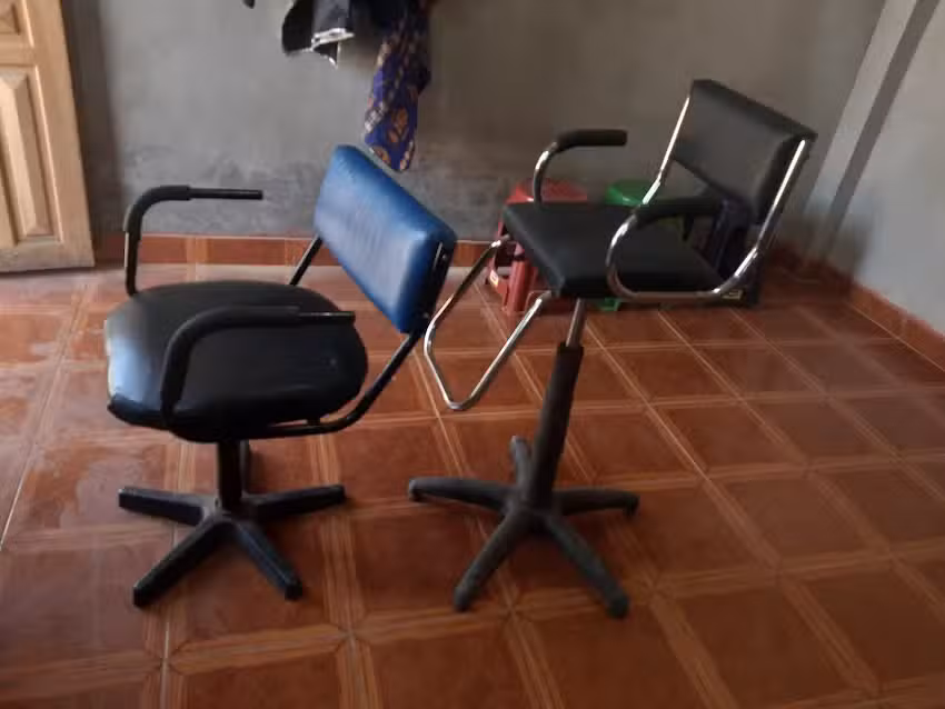 Barber&iacute;a y Ciber Jorgito