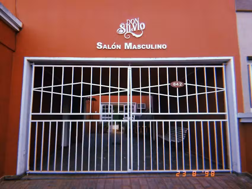 Barber&iacute;a y Peluquer&iacute;a Don Silvio