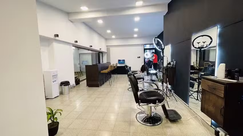 Barber&iacute;a y Peluquer&iacute;a RESET ART