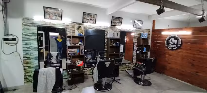 Barber&iacute;a y Peluquer&iacute;a Silver