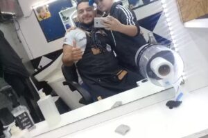 Barber&iacute;a y peluqueria unisex