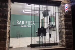 Barifusa Barber&iacute;a