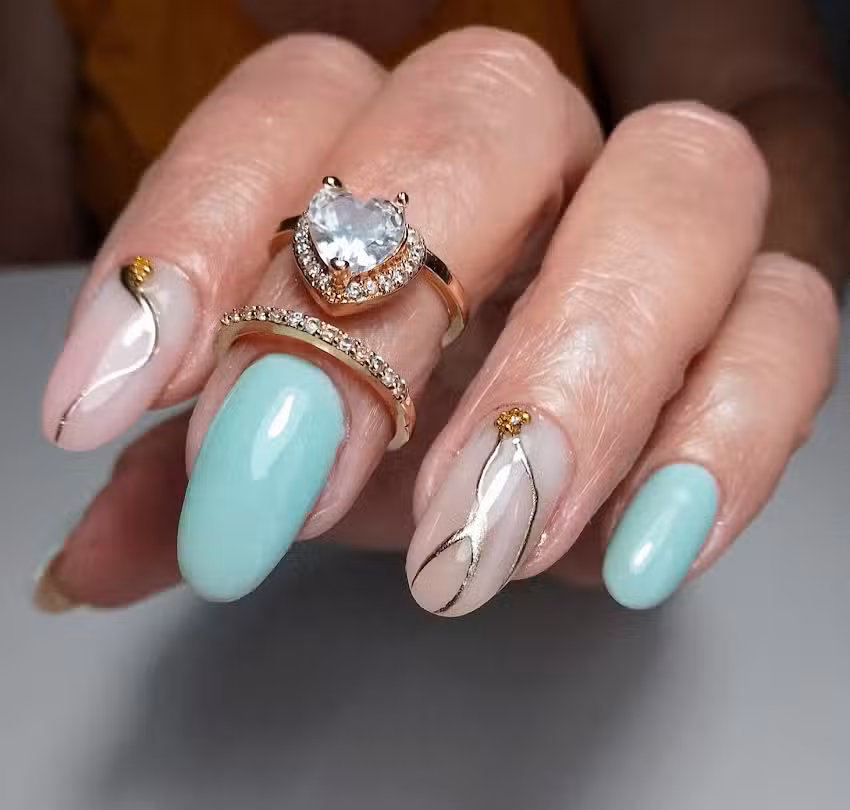 Betyana. hair & nails