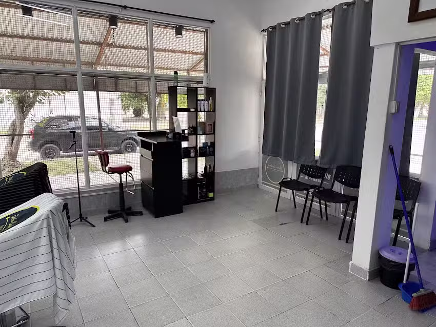 Bicho Barber&rsquo;s