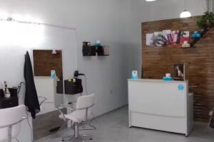 Black peluquería Unisex