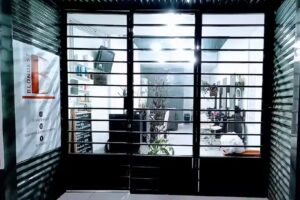 Blondest Estilistas Unisex