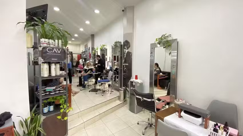 Casa Luciano, Est&eacute;tica integral unisex