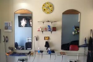 Charly peluquer&iacute;a masculina