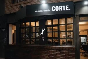 CORTE. Peluquer&iacute;a y Barber&iacute;a