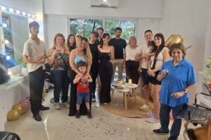 Daiana G ( Hair Studio)