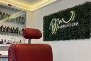 Daniel Minore _ Peluquer&iacute;a & Barbershop