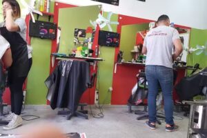 Delfi Peluquer&iacute;a