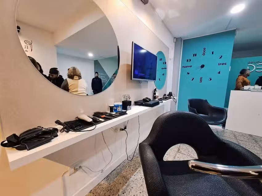 Delore peluquer&iacute;a infanto-juvenil