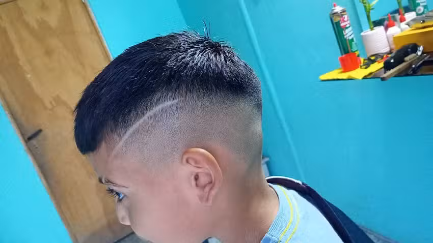 Diamon Barber
