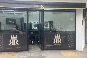 Doble R Barber Shop