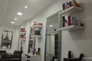 DR HAIR STUDIO