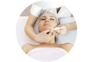 Dra María Fernanda Ruiz – Dermatología Clínica y Estética