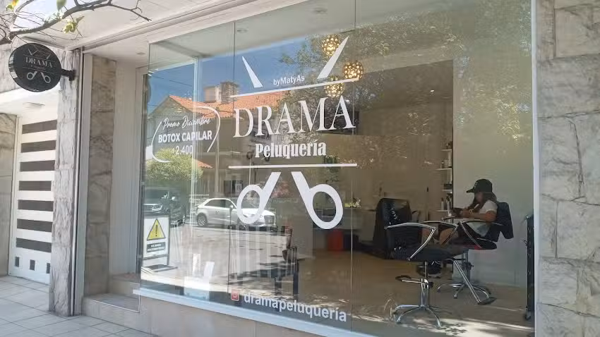 Drama Peluqueria