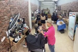 El Dominicano Barber Shop