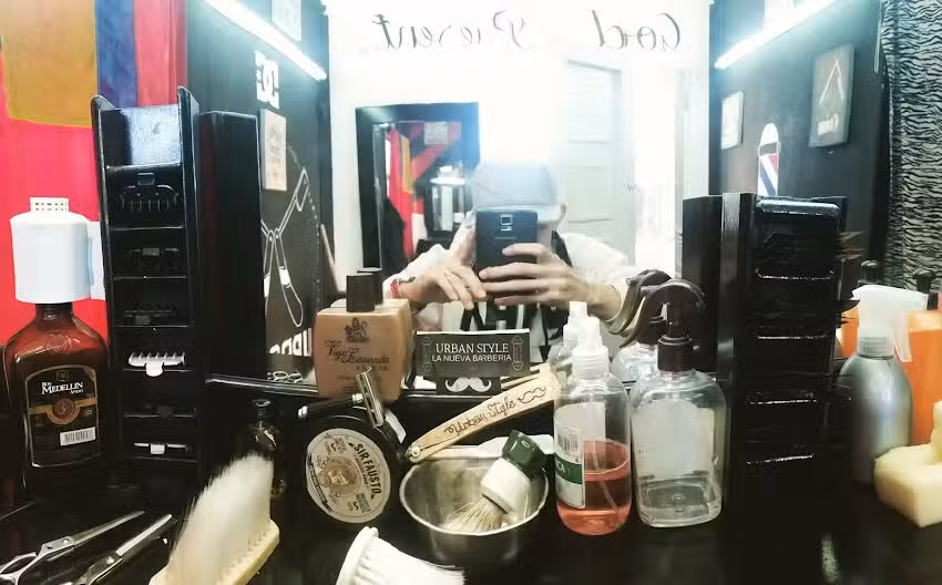 El Parcero Barber Shop