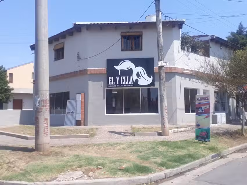 El y Ella Peluqueria y barberia