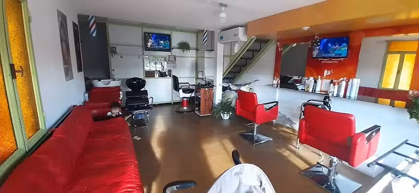 ELEGANCE peluquer&iacute;a