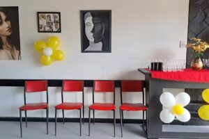 Ely Sal&oacute;n Unisex