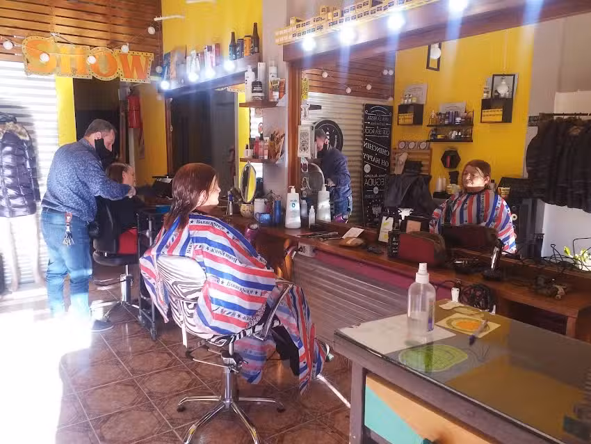 Embelleciendo Almas ARTE Y CORTE