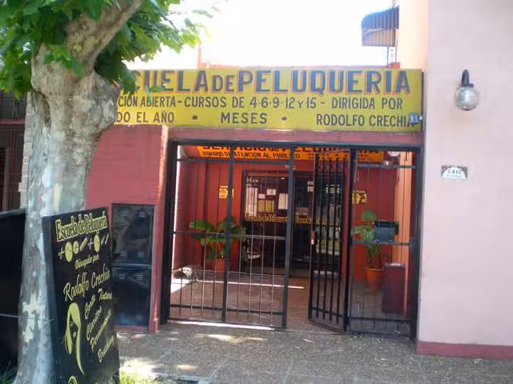 Escuela de Peluquer&iacute;a Posadas